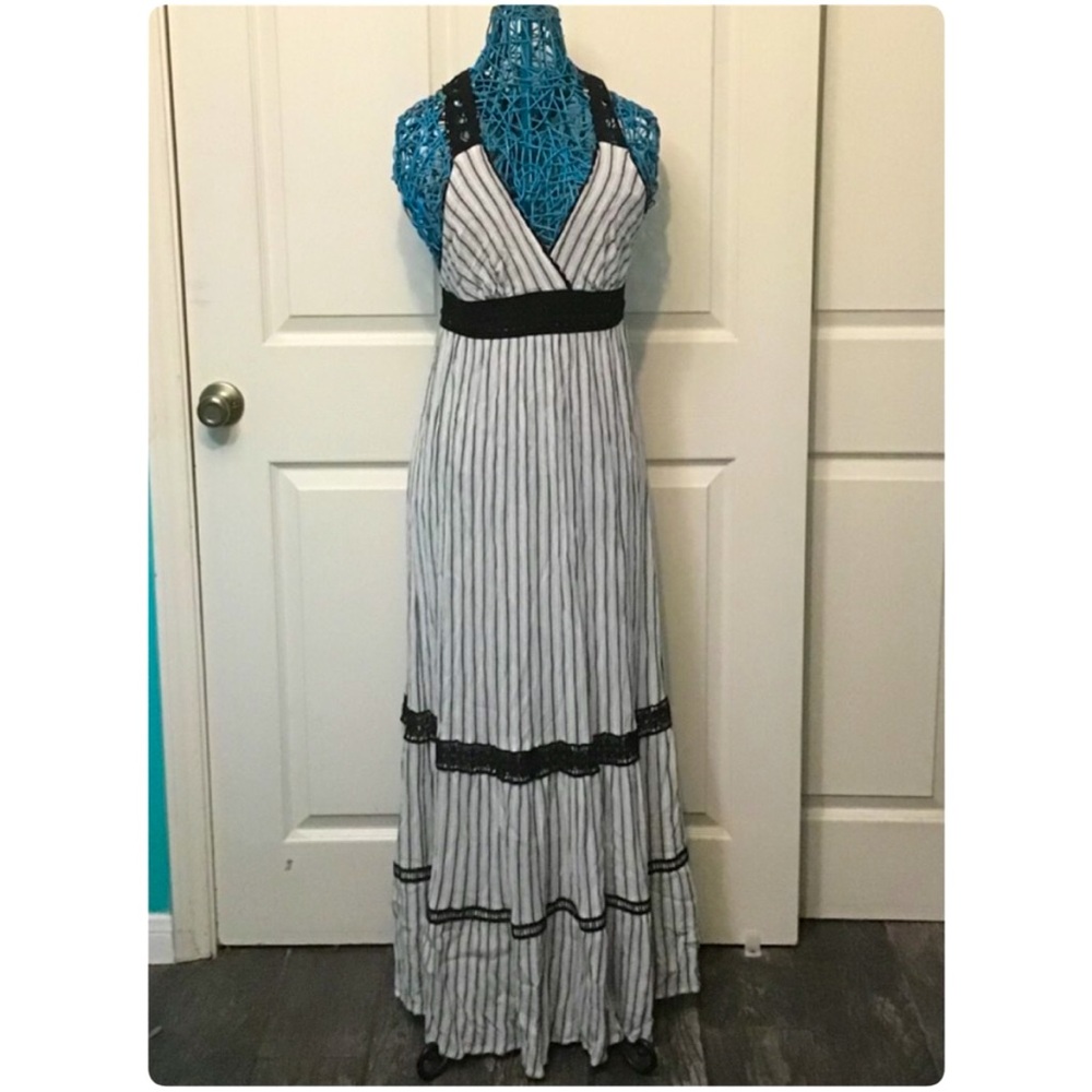 Anthropologie Jaluit Striped Maxi Dress 🖤 - Picture 5 of 9